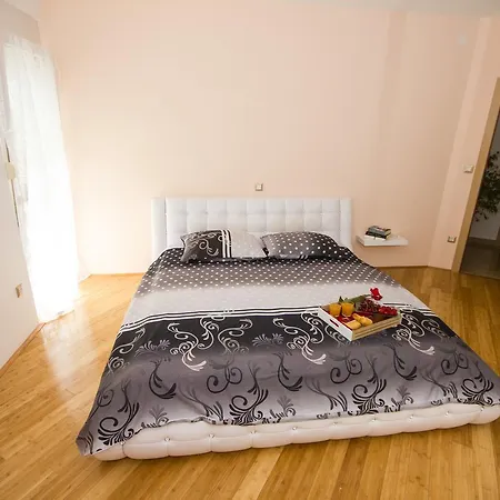 Appartamento Charming Apartman Pio